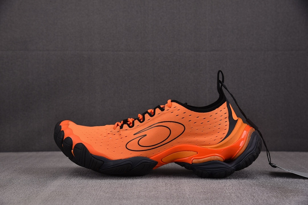Ba1en*iaga Runner PWOD2103TU587