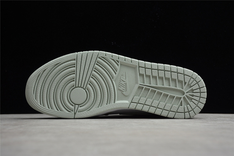 AIR JORDAN 1 HIGH OG ‘SEAFOAM‘ CD0461-002