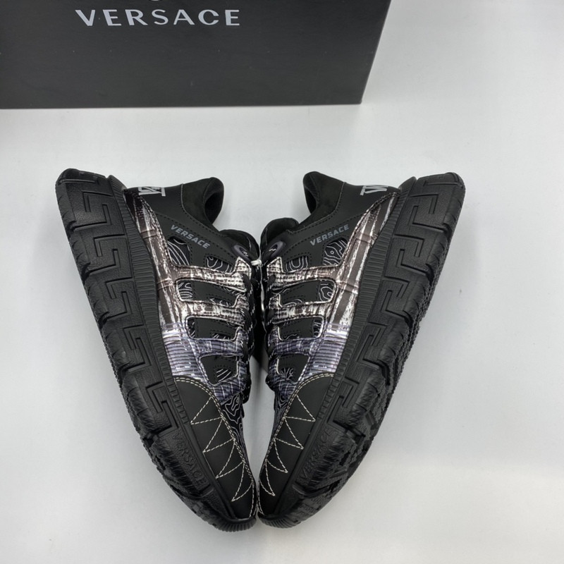 VERSACE CHAIN REACTION SNEAKER
