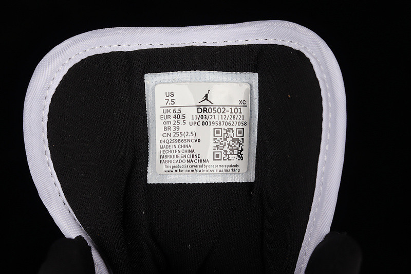 Jordan 1 Low SE Homage Split White Black DR0502-101