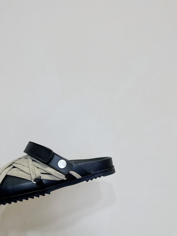 RICK 0WENS SNEAKERS