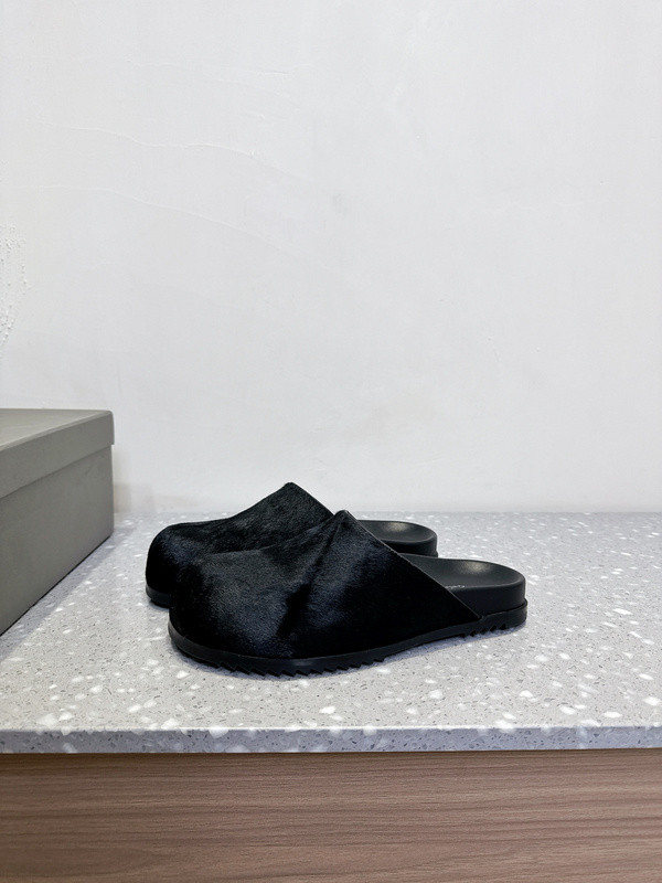 RICK 0WENS SNEAKERS