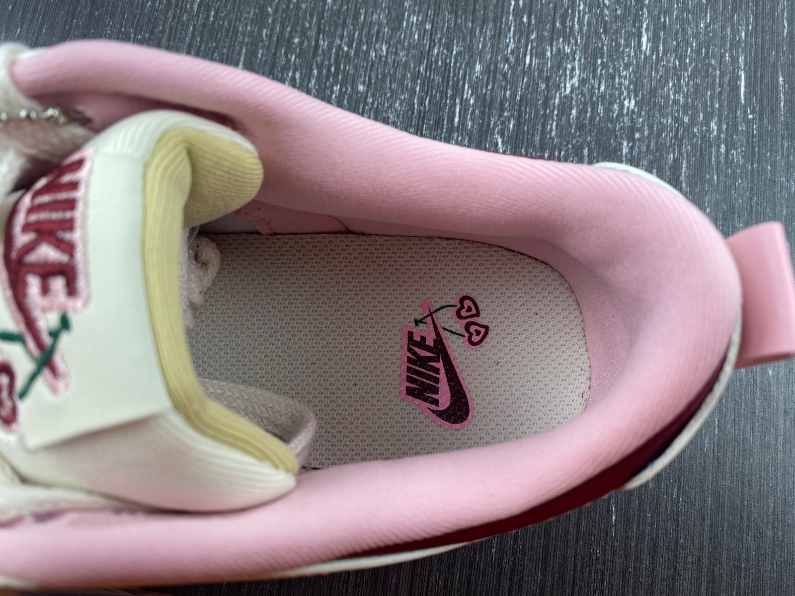 Nike Dunk Low Disrupt 2 "Valentine