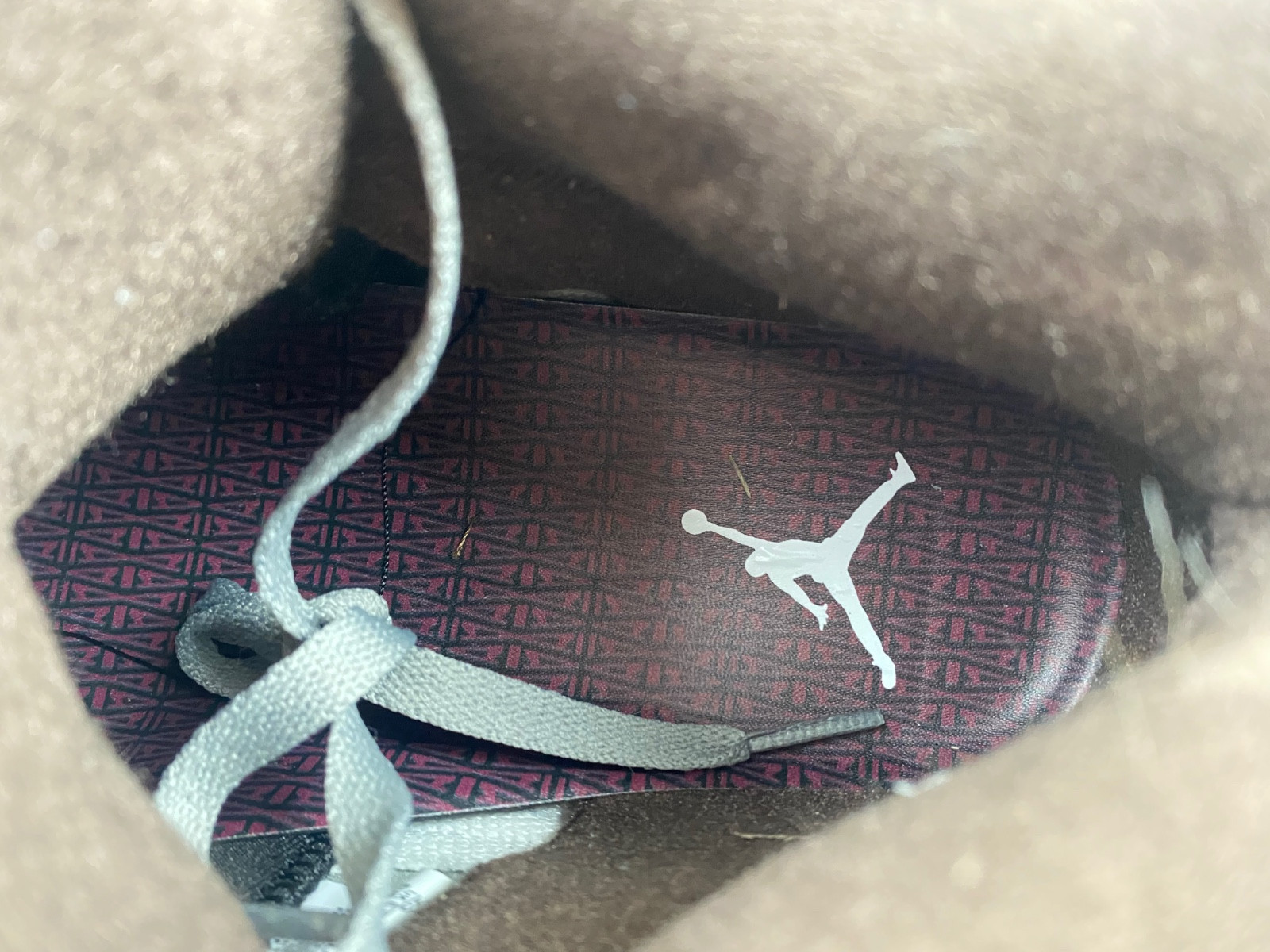 A Ma Maniére x Air Jordan 5 Light Bone FD1330-006