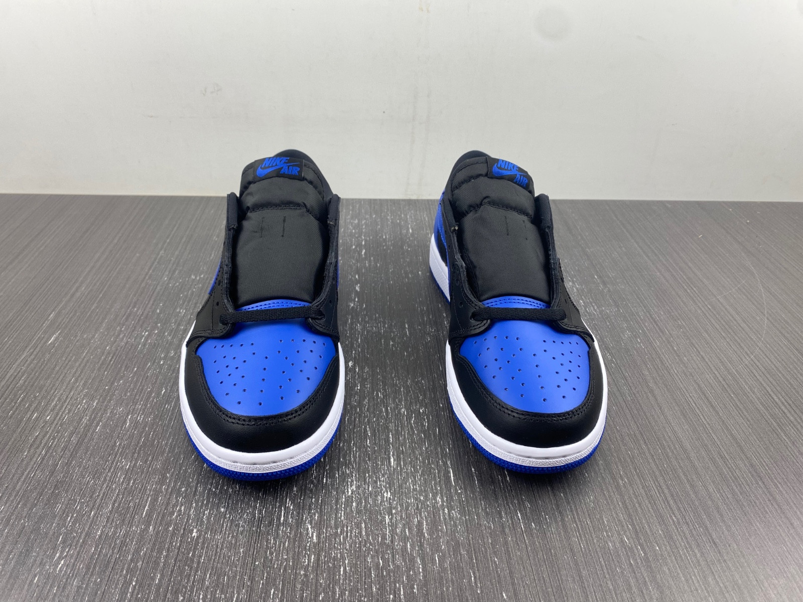Jordan 1 Retro Low Royal (2015) - 705329-004