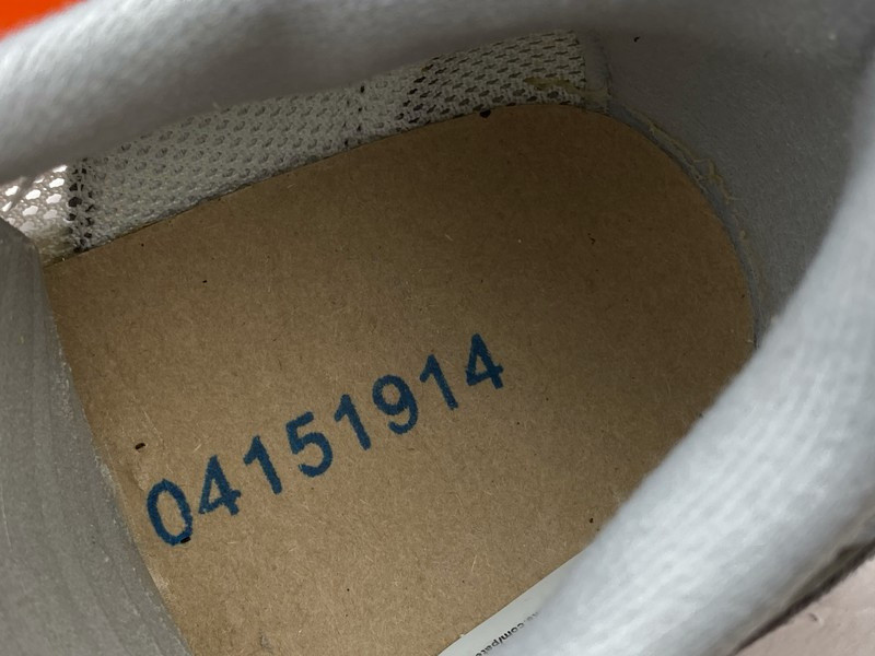 NIKE LD WAFFLE X SACAI SUMMIT WHITE BV0073-100