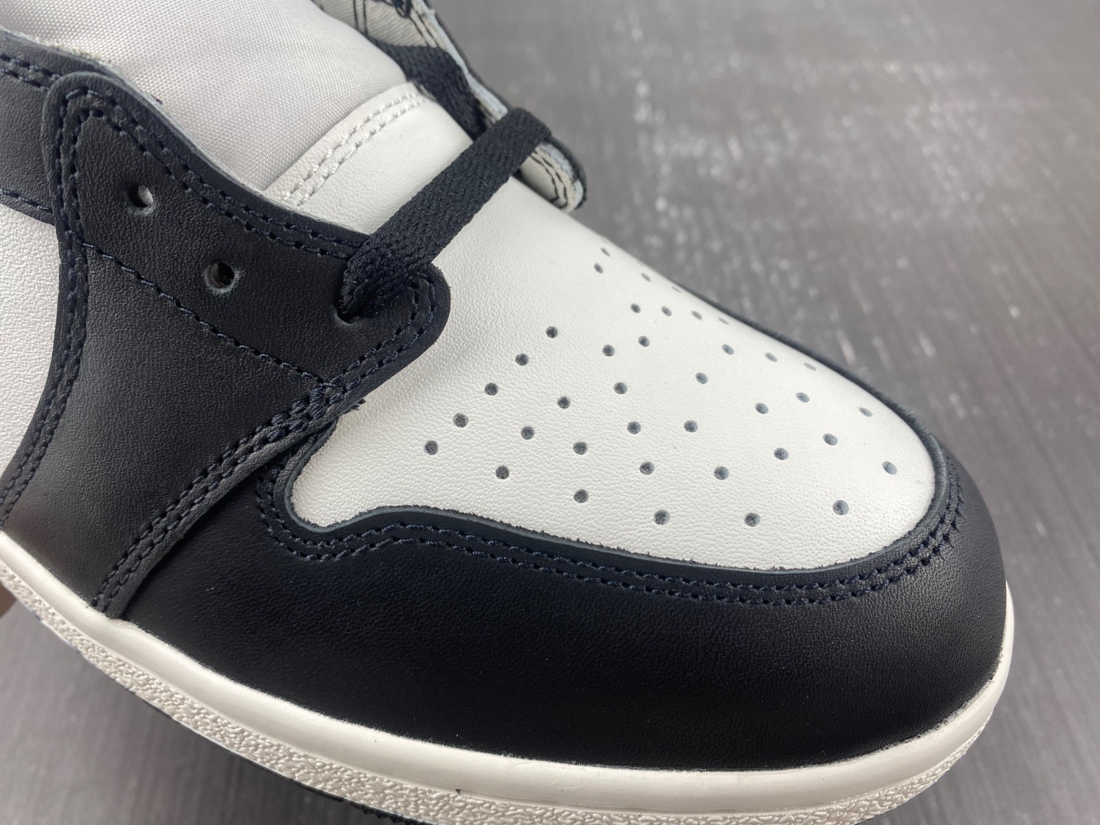 Jordan 1 Retro High 85 Black White (2023) - BQ4422-001