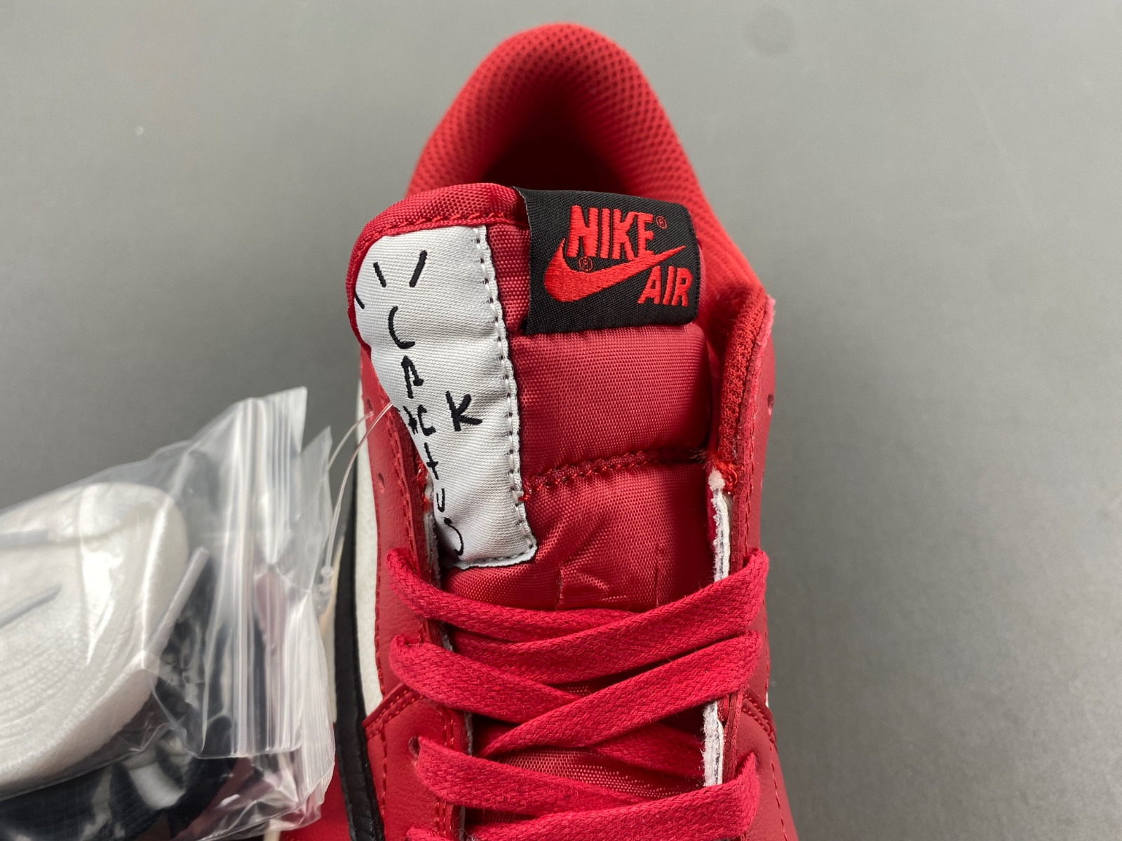 Travis Scott Jordan 1 Low ‘Chicago’ Custom