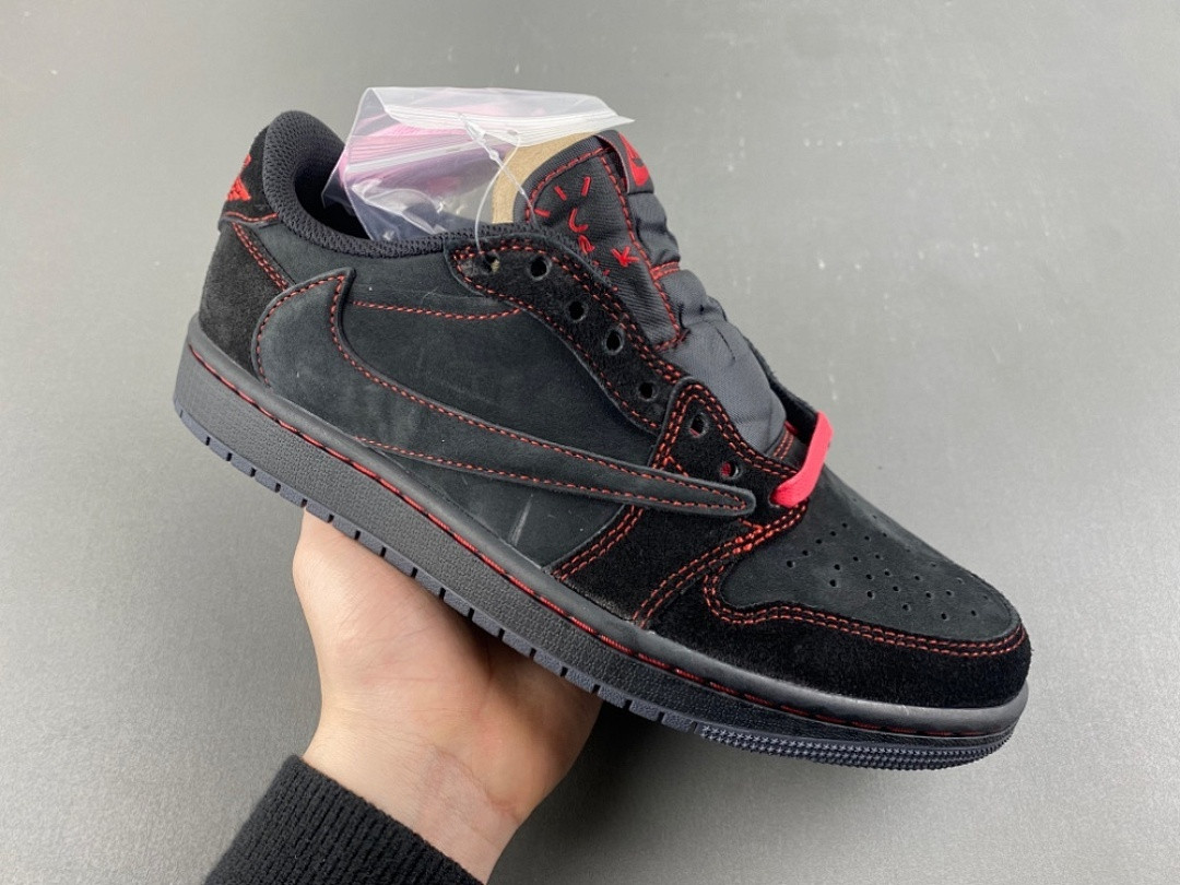 Travis Scott x OFF-WHITE x Jordan Air Jordan 1 DM7866-003