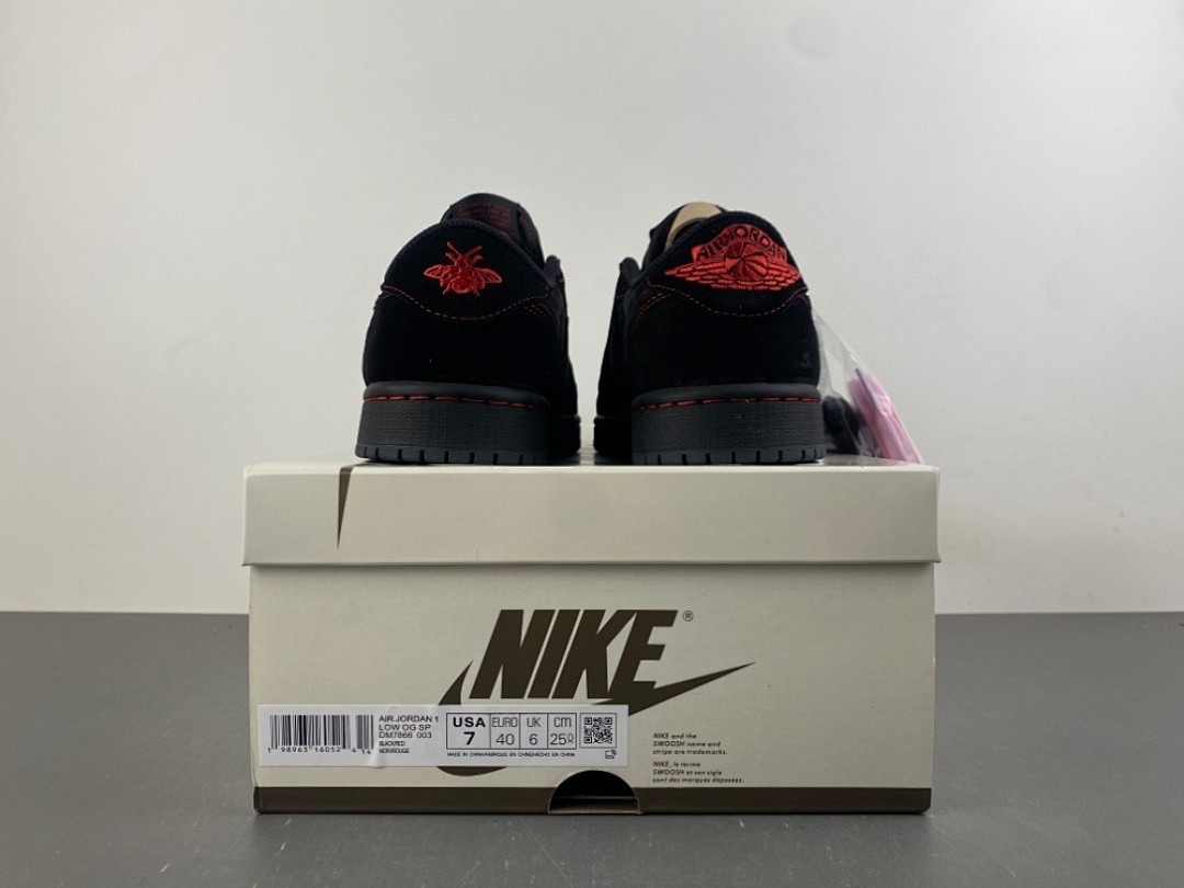 Travis Scott x OFF-WHITE x Jordan Air Jordan 1 DM7866-003