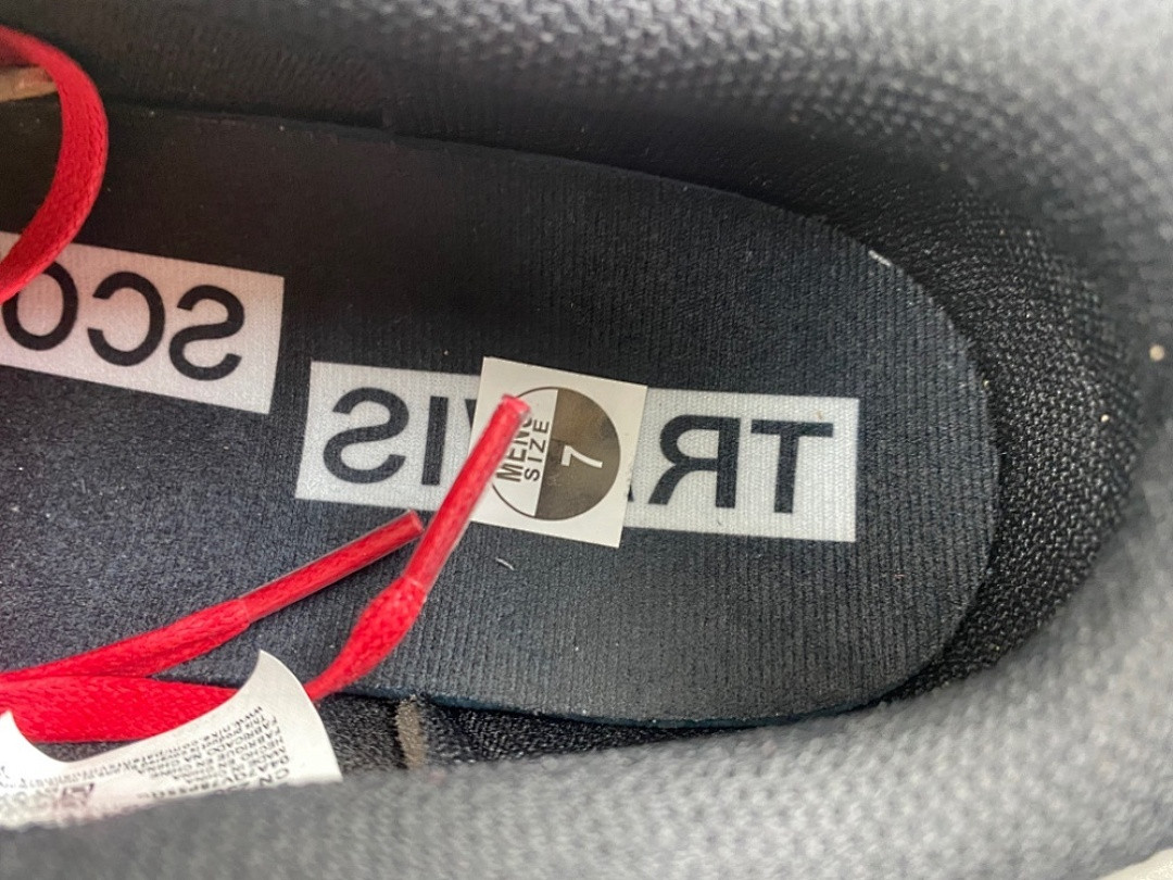 Travis Scott x OFF-WHITE x Jordan Air Jordan 1 DM7866-003