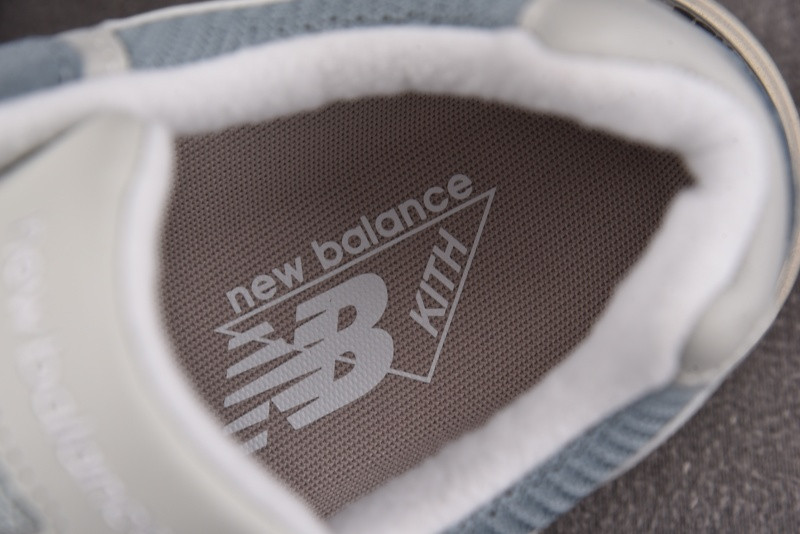 New Balance 992 MiUSA Kith Osaka Pack Men