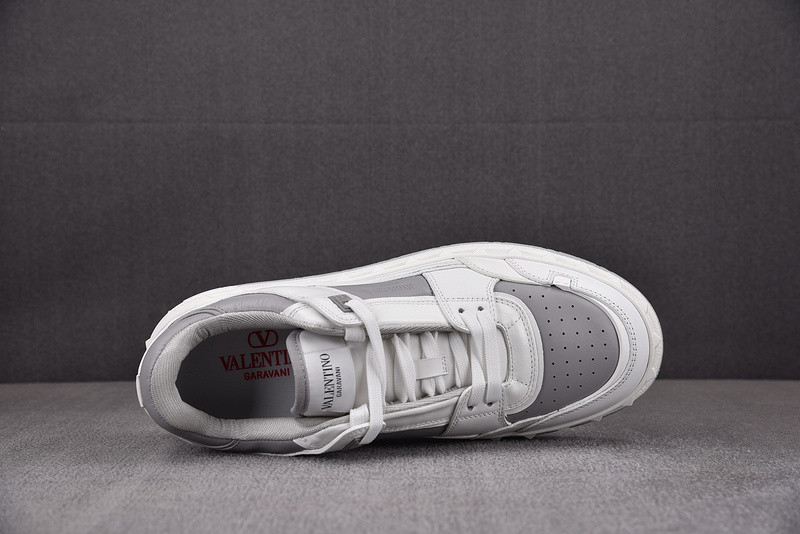 V*LENTINO SNEAKER