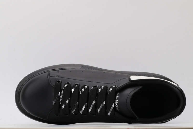 ALEXANDER MCQUEEN SNEAKER