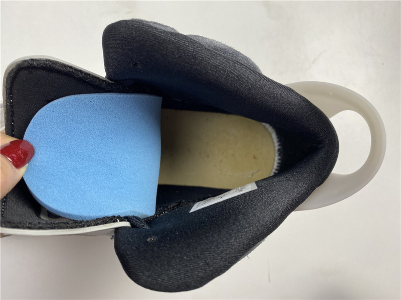 Air Jordan 6 WMNS “Tech Chrome" CK6635-001