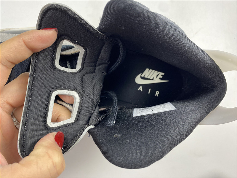 Air Jordan 6 WMNS “Tech Chrome" CK6635-001