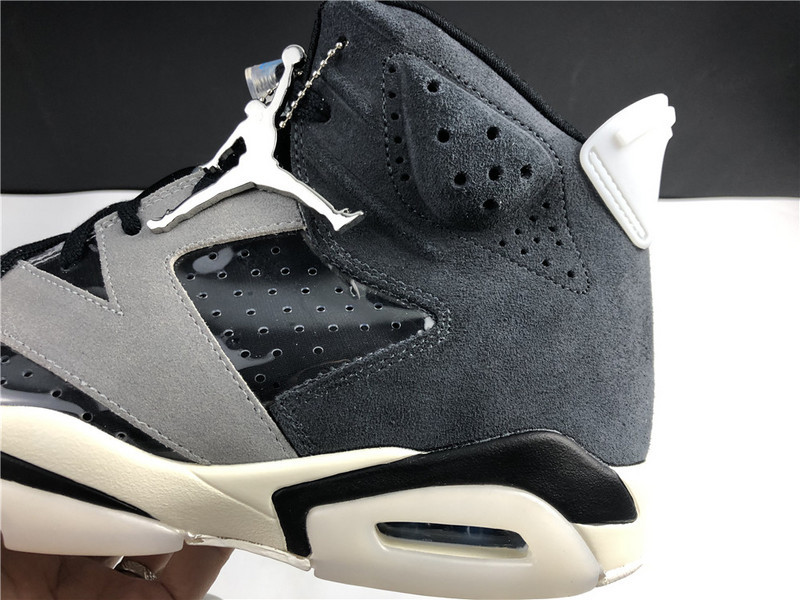 Air Jordan 6 WMNS “Tech Chrome" CK6635-001