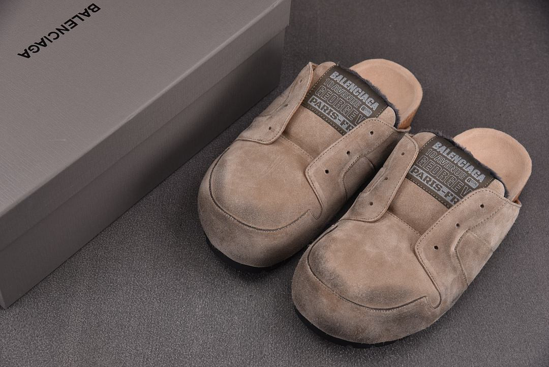 Ba1en*iaga Dumbo Mule Worn-Out Beige