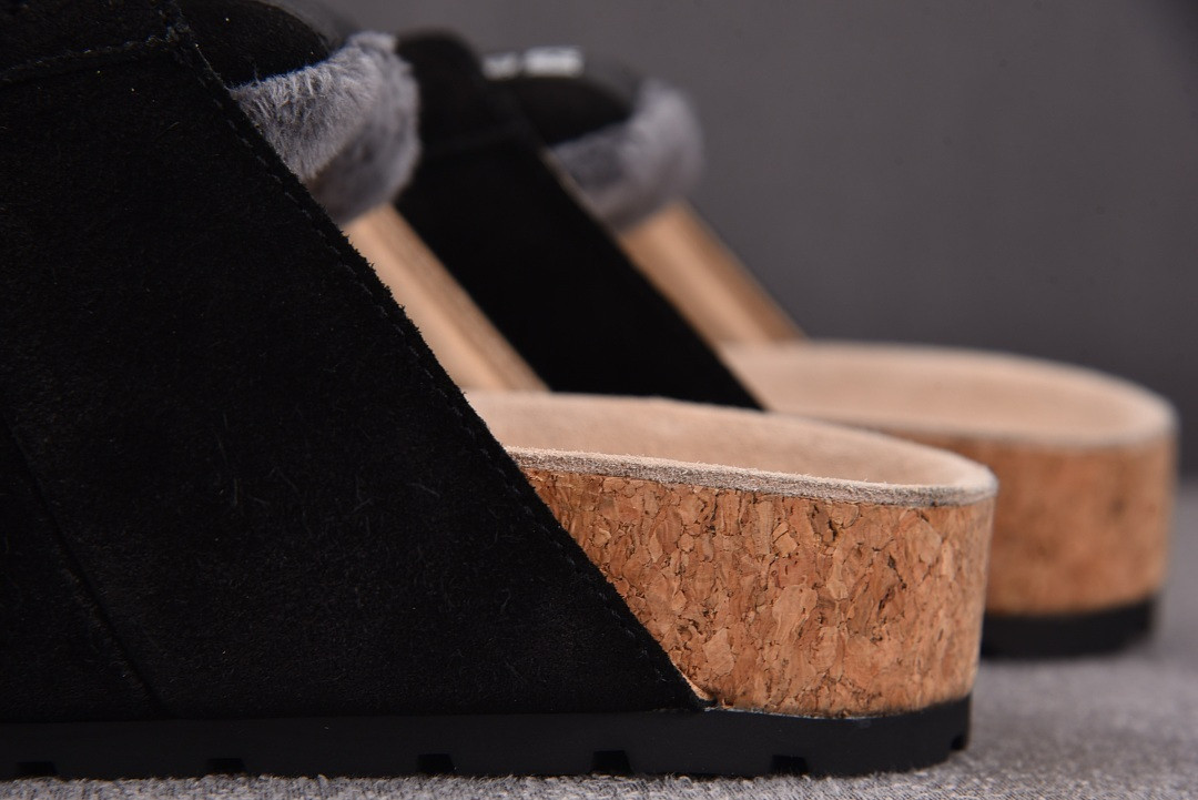 Ba1en*iaga Dumbo Mule Worn-Out Black
