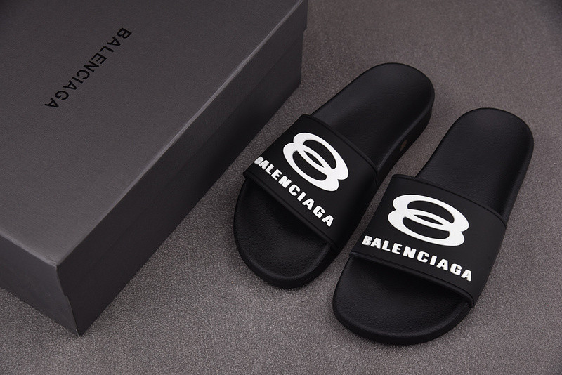 Ba1en*iaga SLIDES
