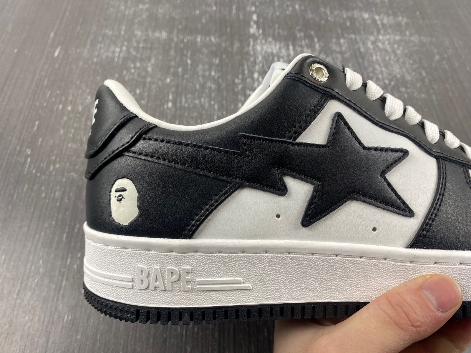 BAPE SNEAKERS