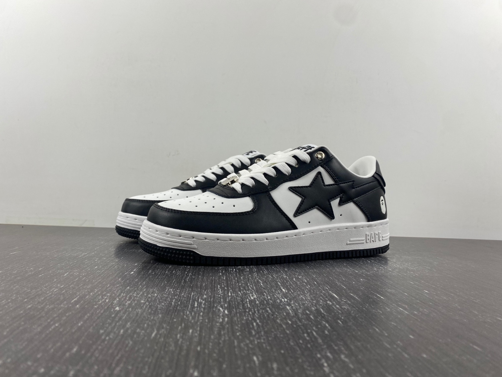 BAPE SNEAKERS