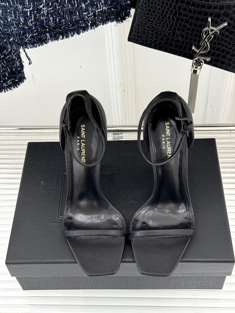 Y51 HEELS