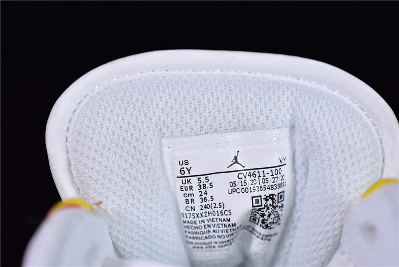 Air Jordan 1 Mid GS “Edge Glow” CV4611-100