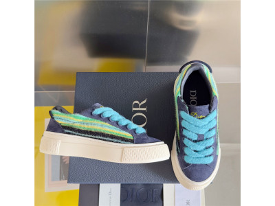 DR B33 SNEAKER