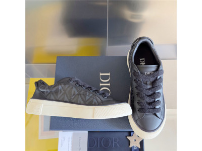 DR B33 SNEAKER